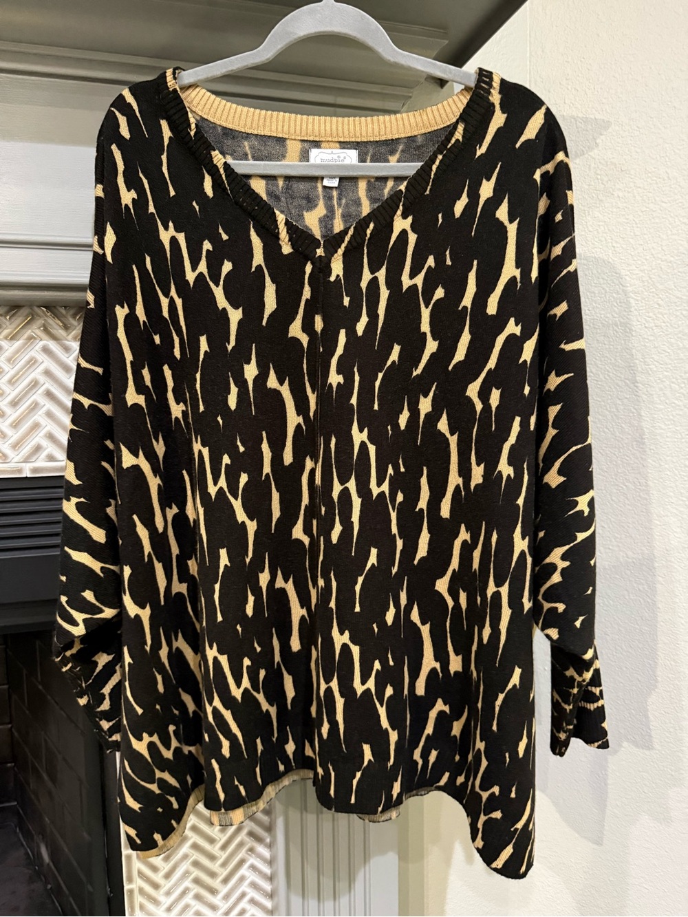 Mud Pie Women's Black and Tan Animal-Print V-Neck Sweater